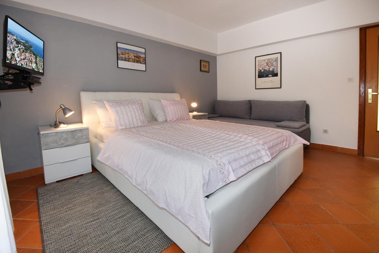 Apartment Sambris No 1 ヴルサル エクステリア 写真